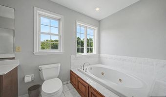 460 Shades Of Death Rd, Allamuchy, NJ 07838