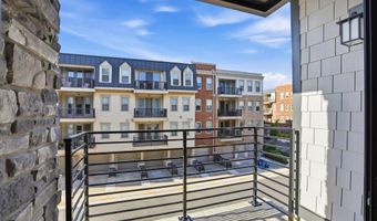 23651 HAVELOCK WALK Ter 304, Ashburn, VA 20148
