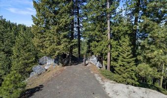 67 Little Donner Dr, Cascade, ID 83611