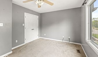 6442 Royal Oakland Dr, Indianapolis, IN 46236
