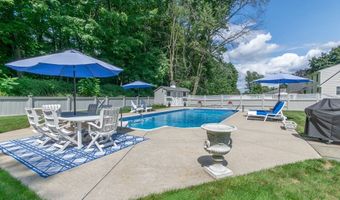 92 Forest Rd, Agawam, MA 01001