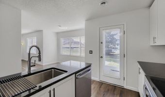 10385 64th St NE, Albertville, MN 55301