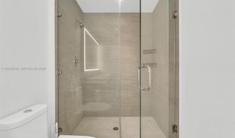 2960 NE 207th St 1108, Aventura, FL 33180