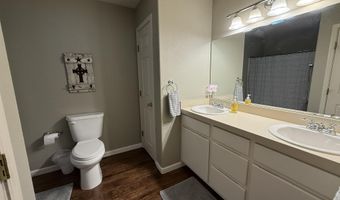 2103 W Currier Ave, Artesia, NM 88210