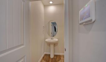 77 BUNCHBERRY Ct, Dover, DE 19904