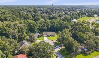 10676 N Oak Crest Dr, Biloxi, MS 39532