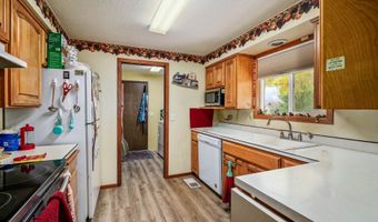 3113 JACKSON St, Albany, OR 97322
