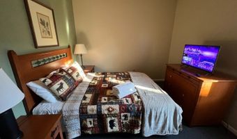 7 Maple Cres 11, Alloway, NJ 07462