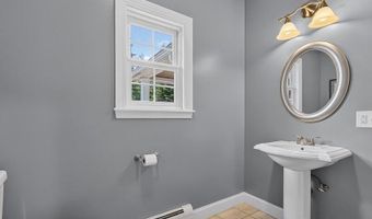 43 Skyline Rd, Bangor, ME 04401