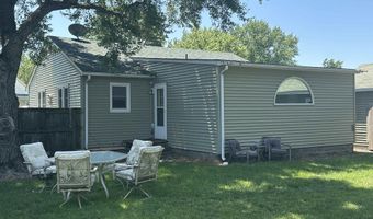 1115 Washington Ave E, Albia, IA 52531
