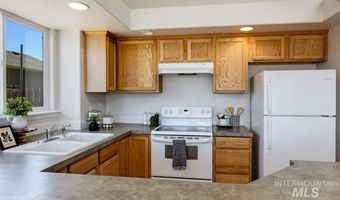 11658 Virginia Pkwy, Caldwell, ID 83605
