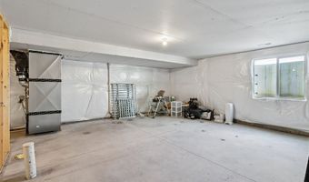 4204 NE 16th St, Ankeny, IA 50021