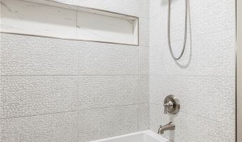 1808 SW D St, Bentonville, AR 72712