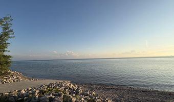 7314 N Point Shrs, Alpena, MI 49707