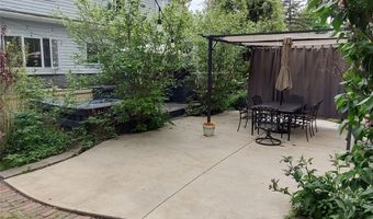 88 North Ln, Angola, NY 14006