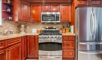 1148 Belleza St, Camarillo, CA 93012