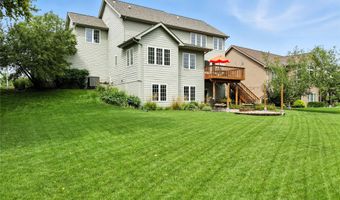 2001 NE Innsbruck Dr, Ankeny, IA 50021
