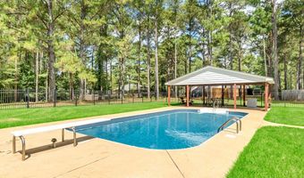 127 CHARLIE Ln, Albany, GA 31707