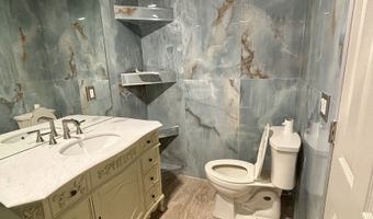 209 Main St 2C, Danbury, CT 06810