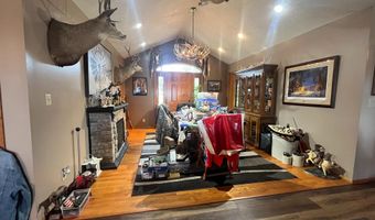 27450 SW 32nd Rd, Beatrice, NE 68319