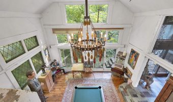 4737 W BROADWAY Dr, Appleton, WI 54913