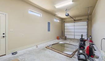 1606 HILLDALE, Alexander, AR 72002