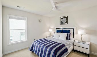 25038 WOODLAND IRIS Dr, Aldie, VA 20105