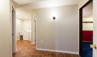 4107 Boulder Pond Dr, Ann Arbor, MI 48108