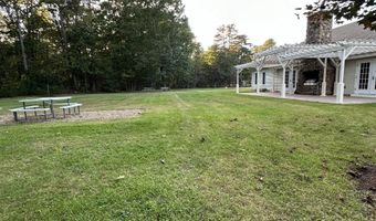 13 Pine Cone Dr, Alfred, ME 04002