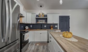 105 Sunburst Cir, Alexandria, IN 46001