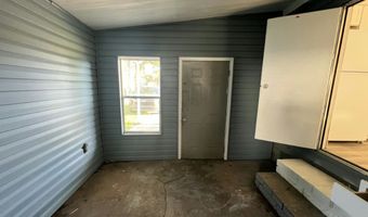 2 Tower Manor Cir E 2, Auburndale, FL 33823