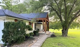 13901 Leavenworth Rd, Basehor, KS 66007