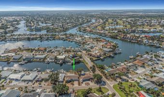 6321 BALBOA Ln, Apollo Beach, FL 33572