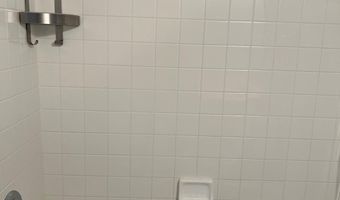 5925 KIRKCALDY Ln, Alexandria, VA 22315