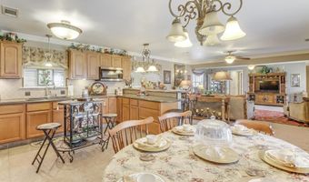 133 Myrtle St, Biloxi, MS 39530