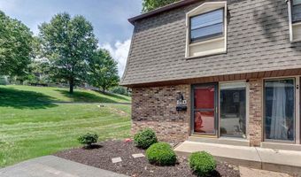 1210 Wicklow Rd A, Ballwin, MO 63021