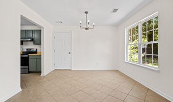 7 Grandiflora Ln, Beaufort, SC 29907