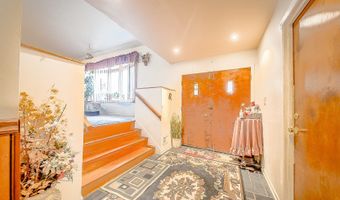 2433 S SHAG BARK Trl, Arlington Heights, IL 60005