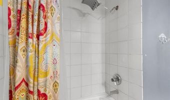 2210 Skyline Dr, Bartlesville, OK 74006
