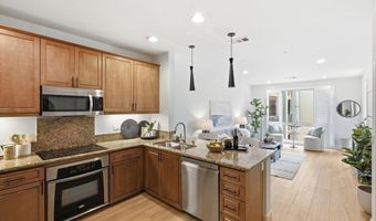 3887 Pell Pl 325, San Diego, CA 92130