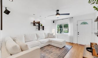714 LAKE Dr, Altamonte Springs, FL 32701