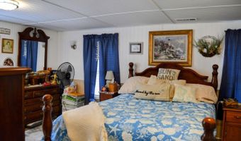 524 Aydlett Rd, Aydlett, NC 27916