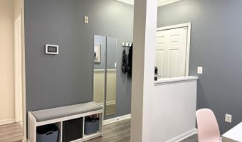 4870 EISENHOWER Ave 407, Alexandria, VA 22304