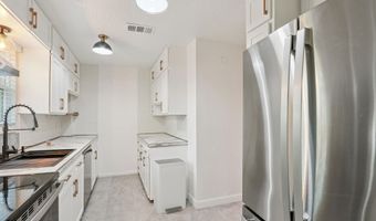 409 SAILFISH Dr E, Atlantic Beach, FL 32233