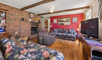 186 Schaeffer Rd, Bethany, CT 06524