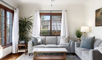 534 E 9th Ave, Escondido, CA 92025