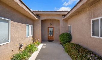 19274 Kanbridge St, Apple Valley, CA 92308