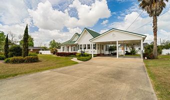 316 Fair St, Baxley, GA 31513