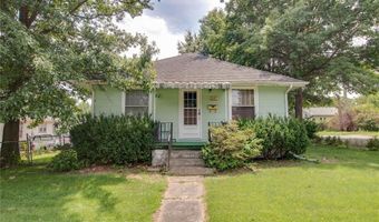 2801 Hillcrest Ave, Alton, IL 62002