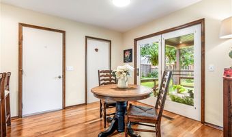 1402 NW K St, Bentonville, AR 72712